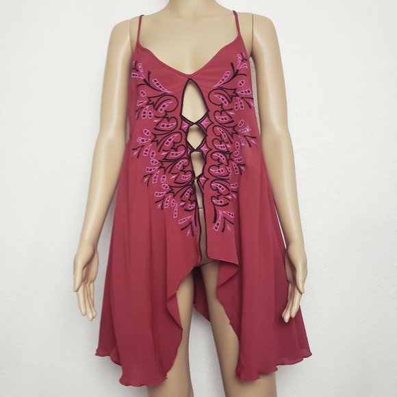 Free People Tops - Free People Embroidered Sleeveless Tunic